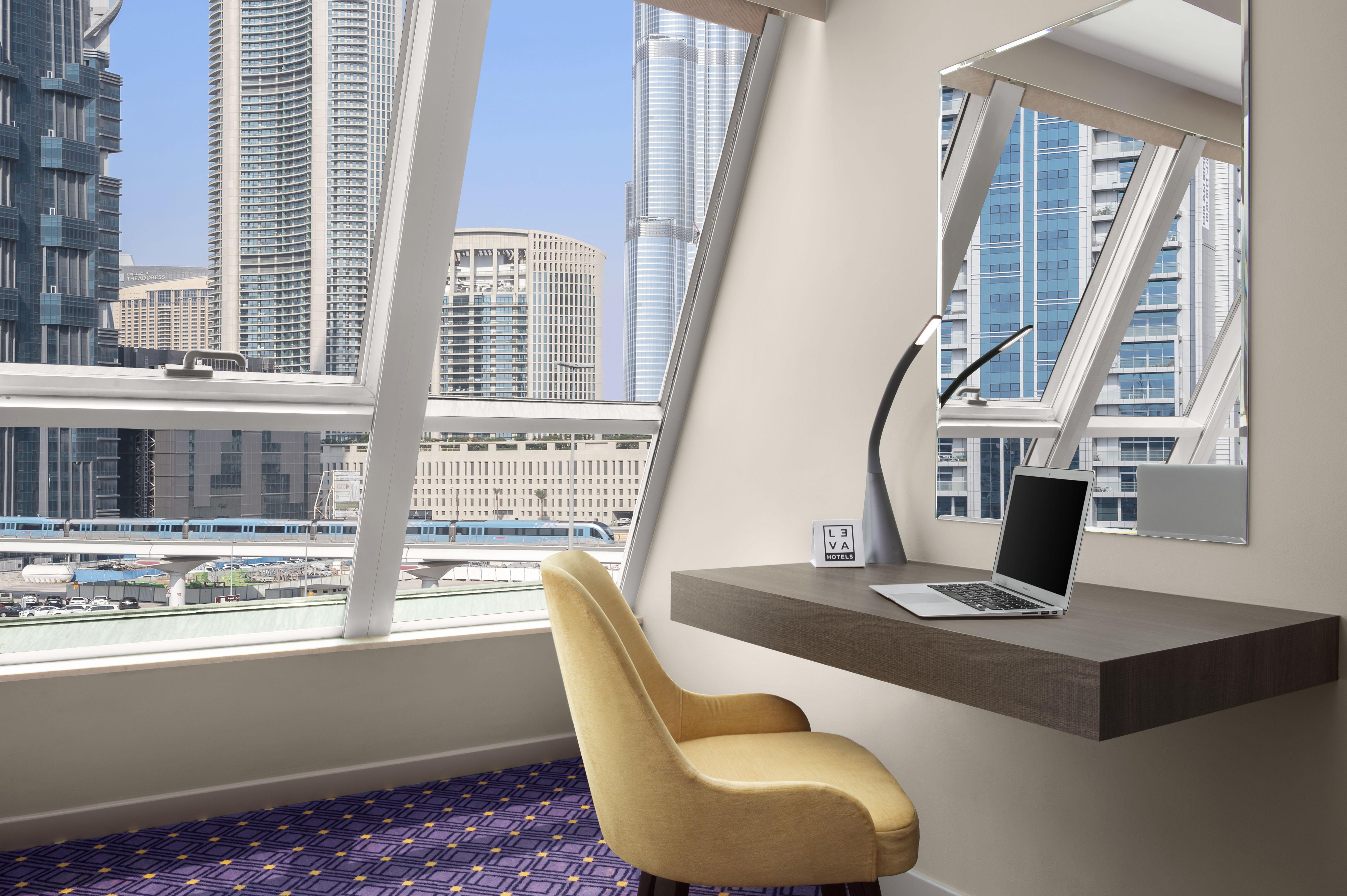 Leva Hotel Mazaya Centre دبي المظهر الخارجي الصورة